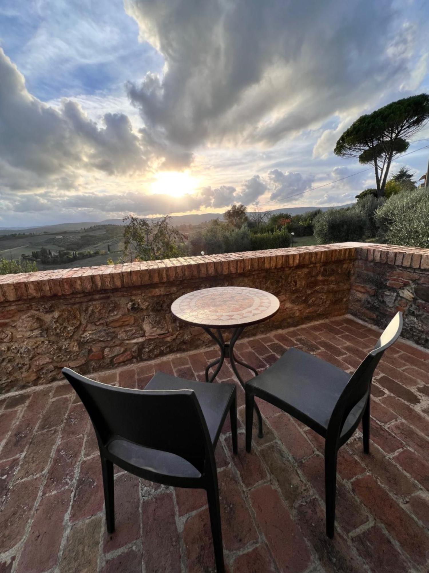 B&B Casale Virgili Siena Exteriér fotografie